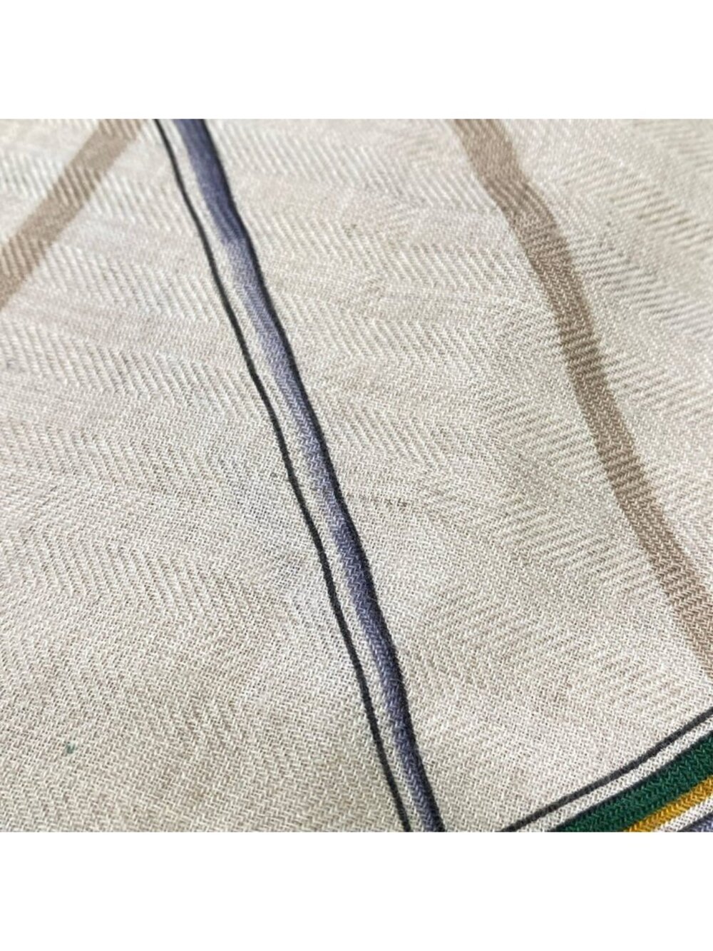 Hermes Shawl Carre Geant 140 Beige Black Multi Cashmere Silk Scarf - Picture 4 of 7